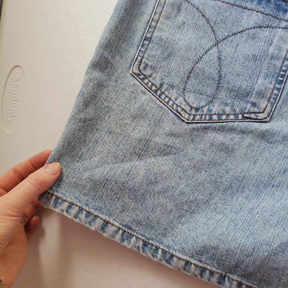 90s Y2K Calvin Klein Denim Shorts Womens 14 Blue Mom High Rise 5" Easy Fit Denim - Picture 9 of 10